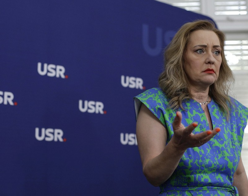 Cine este Elena Lasconi, noul președinte USR: de la o carieră în televiziune la candidatura pentru președinția României