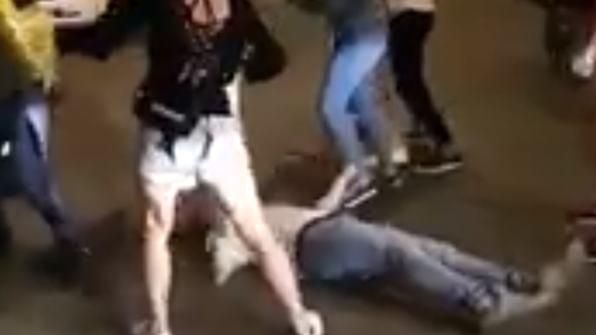 Bătaie în Centrul Vechi din București