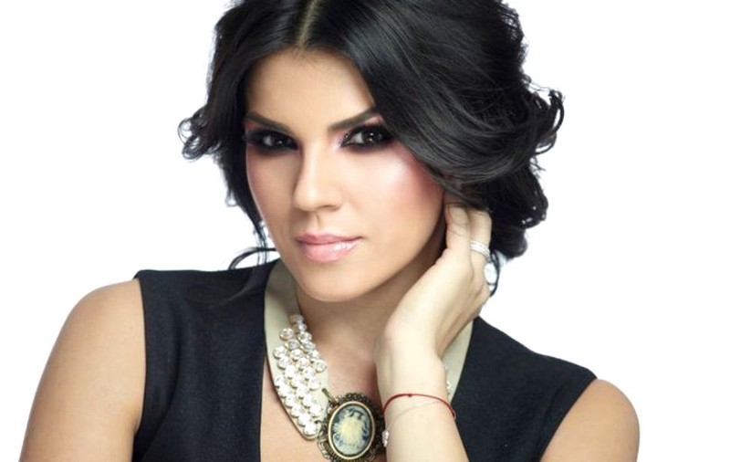 Irina Nicolae, ex-ASIA, despre cum i s-a schimbat viața de când e mămică. "Am așteptat acest copil mult prea mult ca să ne încurcăm în detalii" | FOTO
