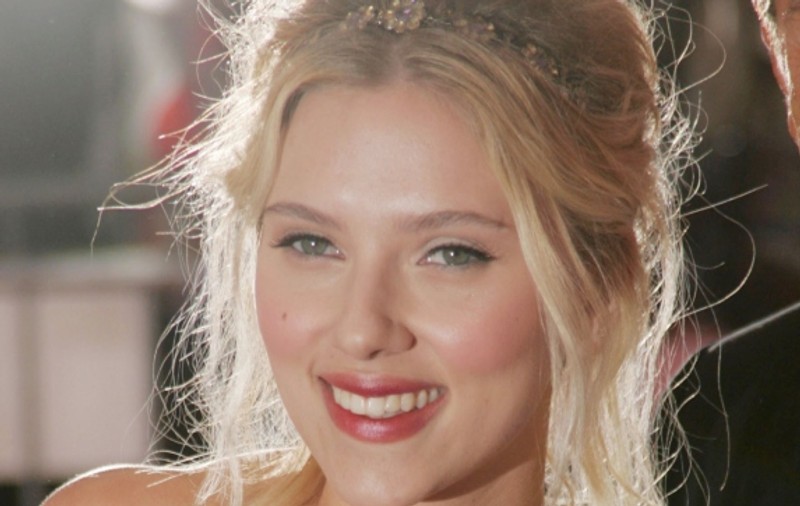 Scarlett Johansson şi Ryan Reynolds s-au despărţit