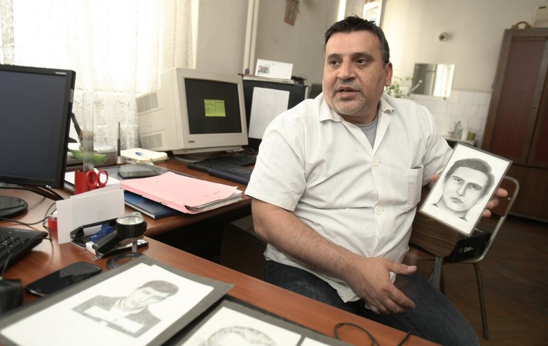 EXCLUSIV /  De 16 ani, face portrete-robot ale infractorilor fugari scotocind în memoria martorilor. I-a desenat pe Passaris și pe ”Grenadier”