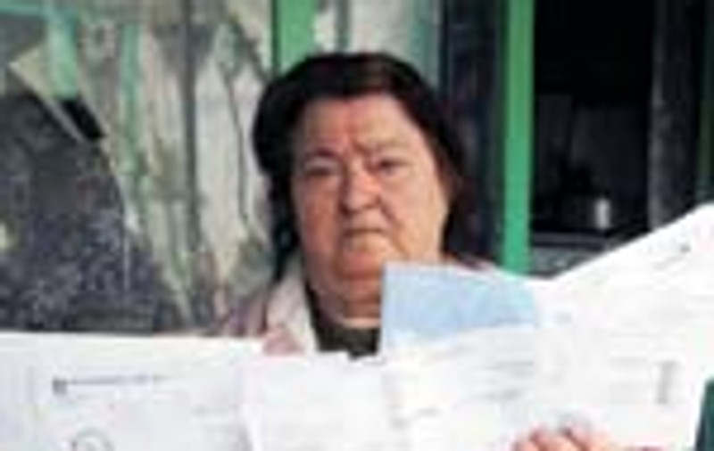 N-a mai aprins un bec de doi ani!