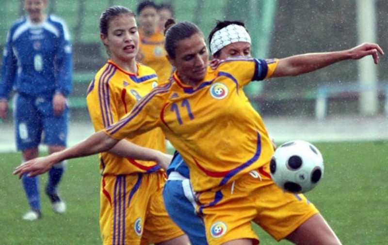 O româncă a fost titulară într-un meci din ”optimile” Ligii Campionilor la fotbal