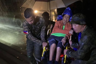 Ciclonul tropical Trami a lovit și Filipine. FOTO: Hepta