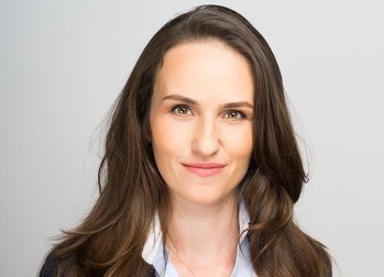 Deputata USR-PLUS Oana Țoiu