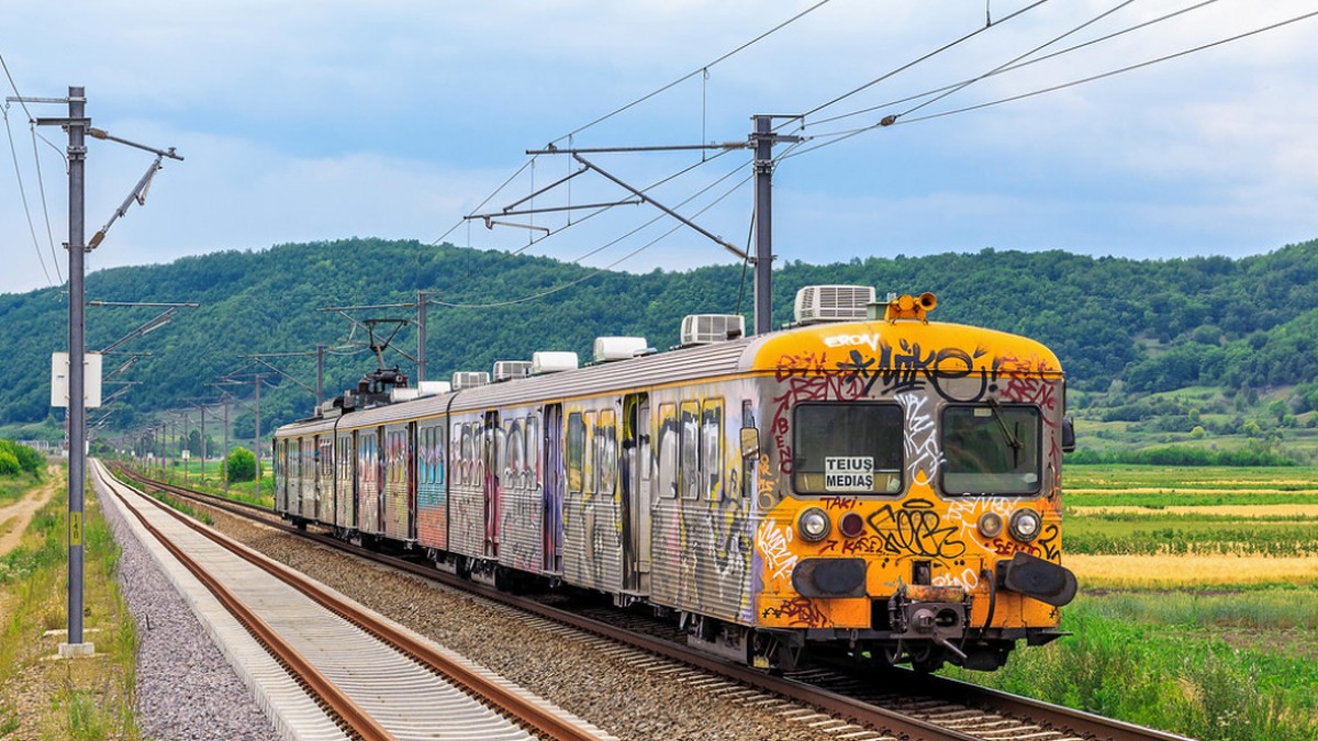 O ramă electrică este în mișcare pe ruta Teiuș - Mediaș, 2024