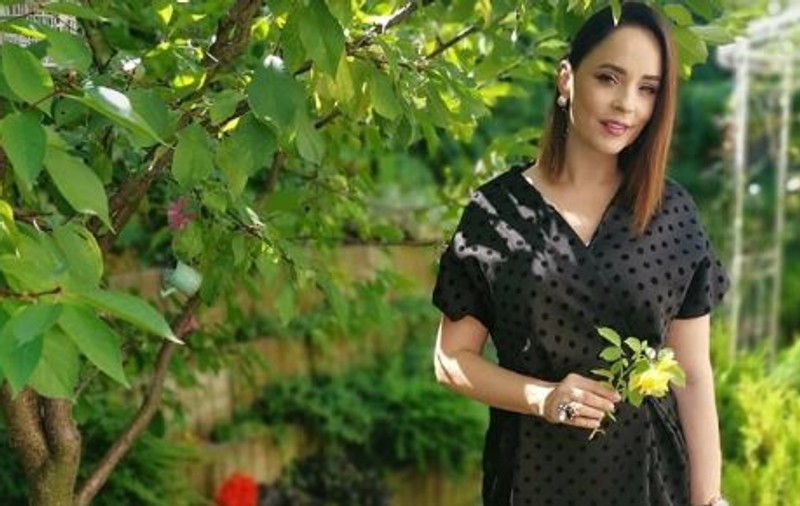 Cât de frumoasă este sora Andreei Marin! Cristina a împlinit 39 de ani