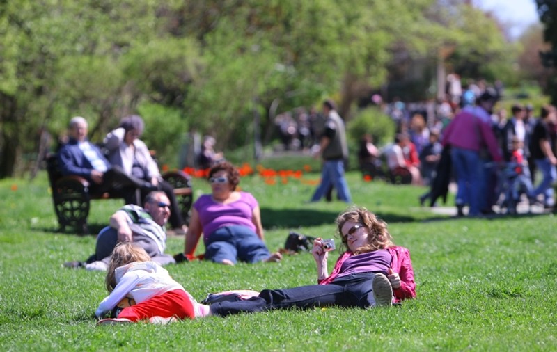 Temperaturi de vară pentru 1 Mai