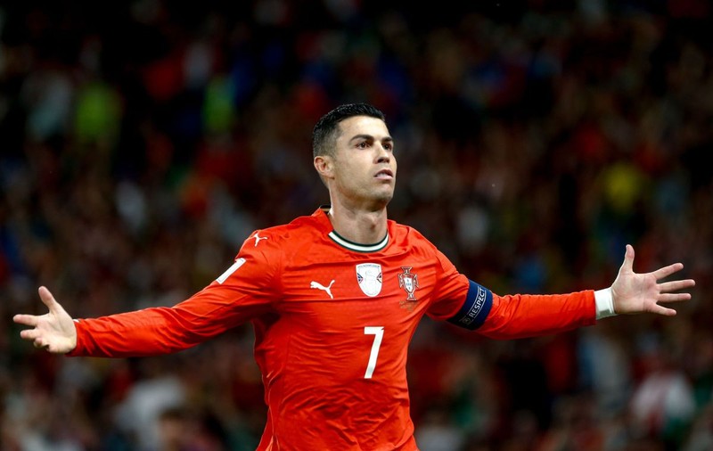 Cristiano Ronaldo a fugit din Arabia Saudită după ce ambasada SUA din Riad a fost lovită de drone. Fotbalistul a părăsit țara într-un avion privat   