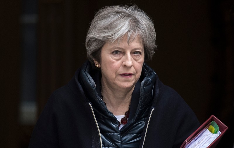 Theresa May anunță amânarea votului privind acordul pentru Brexit, invocând situația din Irlanda de Nord