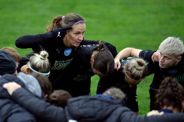 Shchaslyve,Ukraine Oktober 16, 2024 The Metalist 1925 player Apanashchenko Darya before the start of the match Ukrainian Football Championship womens Higher League game between Metalist1925 Kharkiv - Kolos Kovalivka at Arsenal Arena,Shchaslyve,Ukraine Copyright: xKUBANOVxPAVLOxUKR/SPPx spp-en-KuPaUk-_PKU7769,Image: 922081205, License: Rights-managed, Restrictions: PUBLICATIONxNOTxINxBRAxMEX, Model Release: no
