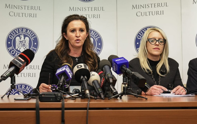 Primele reacții oficiale din România, după ce au fost găsite coiful de la Coțofenești și brățările dacice furate de la Muzeul Drents din Olanda