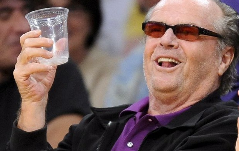 Jack Nicholson adoră să se distreze cu fete în bikini