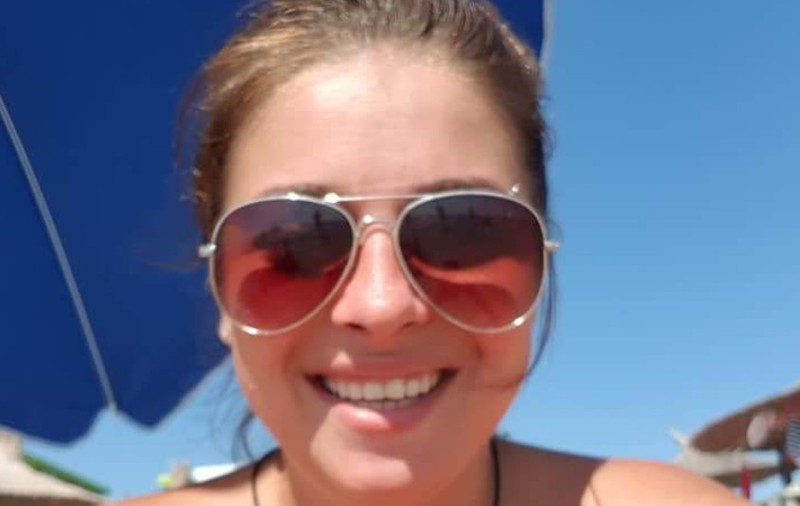 Andreea este tânăra care a murit în cumplitul accident de motocicletă de la ieșirea din Buzău. A lăsat în urmă un copil de 4 ani