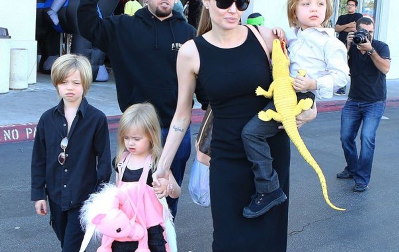 Angelina Jolie a DEZVĂLUIT când va renunța la actorie. Nu te-ai fi așteptat la asta