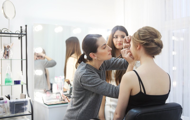 Reduceri la cele mai bune produse cosmetice pentru față, corp și păr în oferta de la Notino, astăzi 20 octombrie