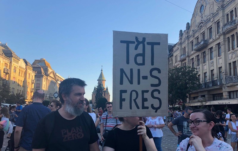 Manifestații de amploare pentru susținerea Mitingului Diasporei de la București în Sibiu, Braşov, Iaşi şi Bistriţa și Timișoara