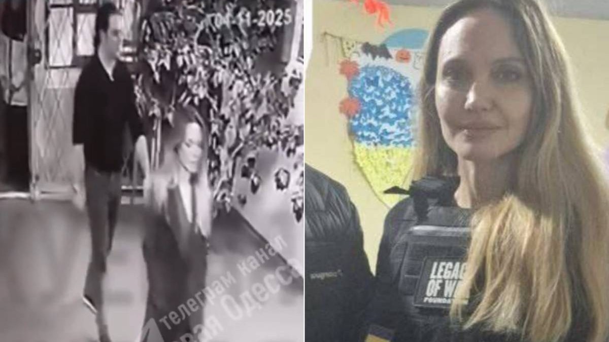 Colaj cu o imagine alb negru in partea stanga, captura de pe o inregistrare de pe camerele de supraveghere, cu Angelina Jolie, in mers, cu privirea in jos si mainile in buzunarele paltonului inchis la culoare, si un barbat mergand in spatele ei, iar in dreapta o fotografie cu actrita, in timpul viztei in Ucraina, cu parul desfacut, zmabind usor, cu o vesta antiglont neagra, 5 noiembrie 2025