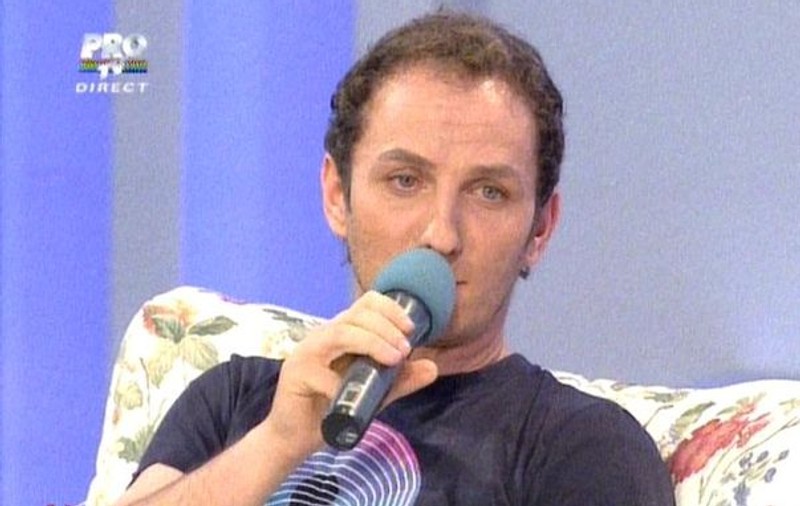 Mihai Trăistariu a avut o copilărie grea: "Tata era violent, o bătea pe mama, iar frigiderul nostru era mereu gol"