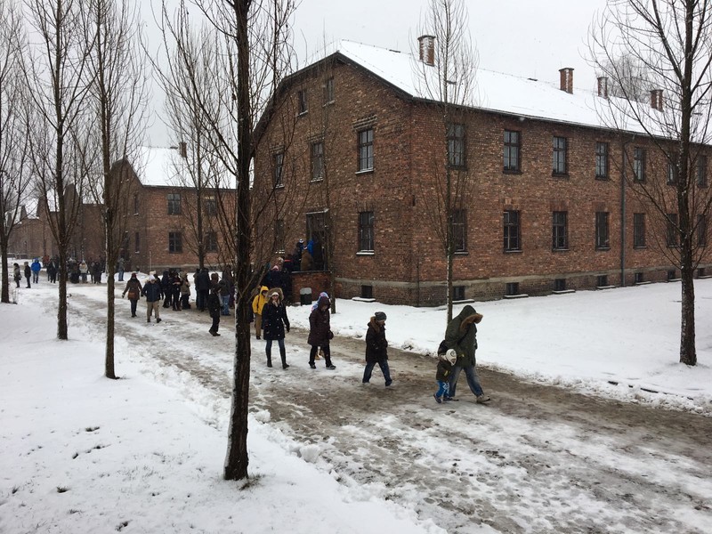 Lagărul Auschwitz a fost de ziua Națională a României un obiectiv turistic aflat pe harta a sute de români