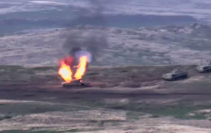 Război la marginea Europei. Armenia declară legea marțială și își mobilizează armata în conflictul cu Azerbaidjanul