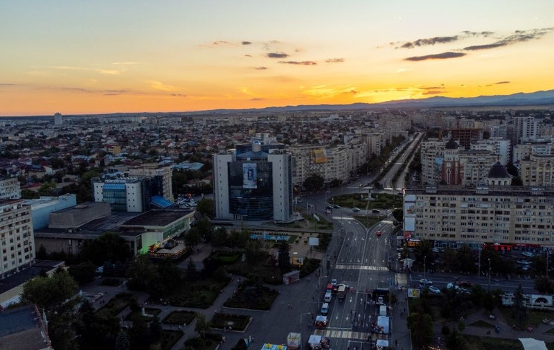 Taxele locale au fost majorate la Ploiești. La cât a ajuns impozitul pentru un apartament cu 2 camere