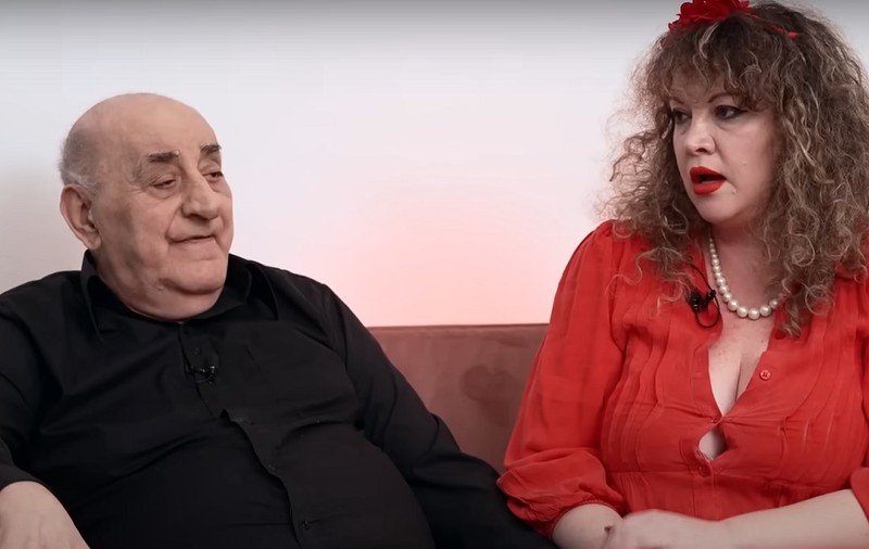 Oana Lis vinde din nou lucruri din casă pentru a face rost de bani. Unii fani au criticat-o: „O fărâmă de demnitate ți-a rămas?”