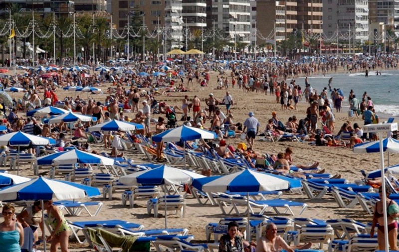 Român, găsit mort pe plajă în Spania