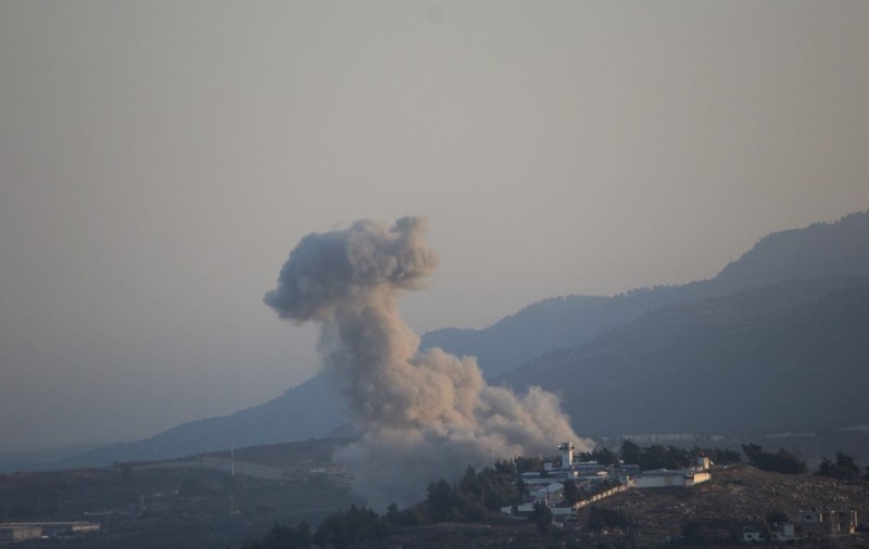 Hezbollah confirmă moartea unui comandant al său și spune că a atacat o bază navală israeliană, care găzduieşte o unitate de elită