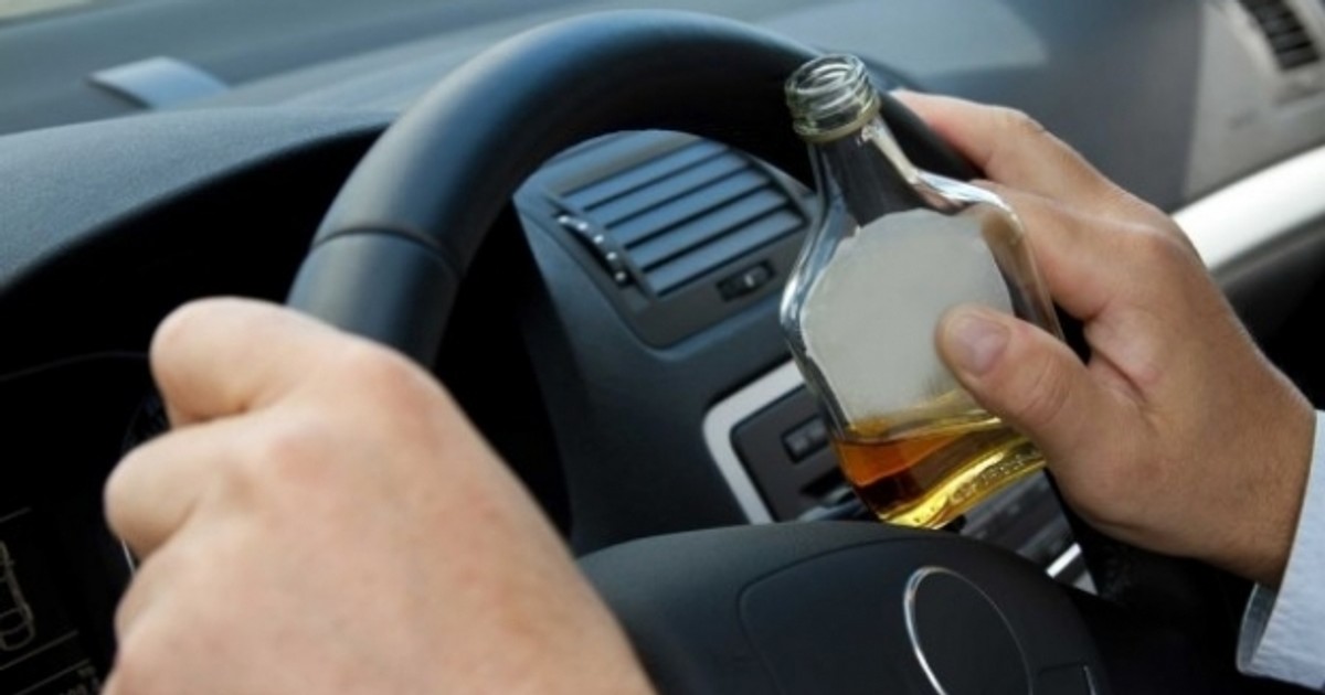 Un șofer cu o alcoolemie de 3 la mie, prins de polițiștii din Bârlad