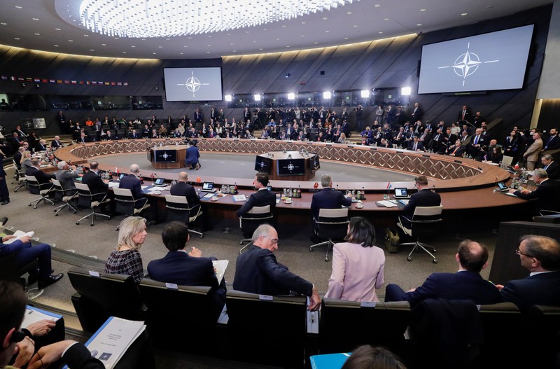 Liderii NATO vor discuta despre consecințele invaziei Ucrainei de către Rusia, despre rolul Chinei în această criză și ar urma să decidă care sunt următorii pași pentru consolidarea apărării alianței. | Foto: EPA-EFE/OLIVIER HOSLET