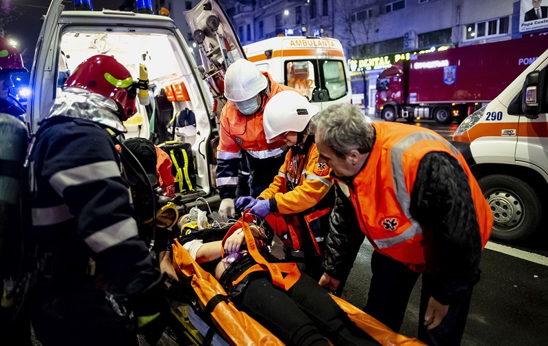 Un nou caz de meningită în România! O tânără de 15 ani din Vaslui, transferată în comă la Iași