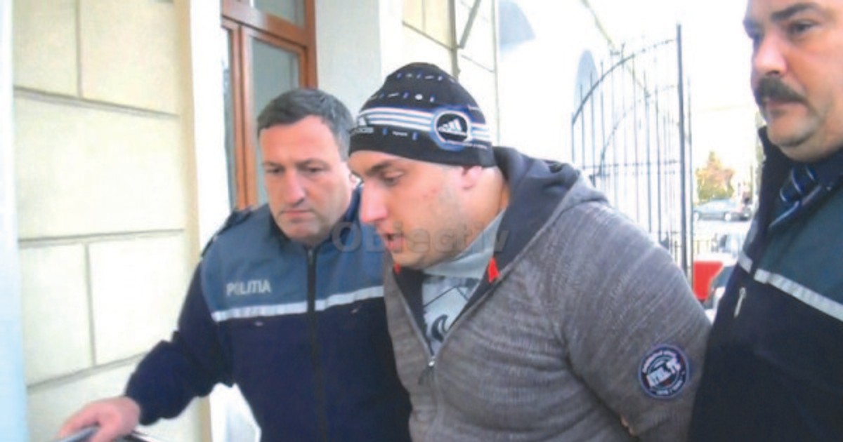 Alexandru Huțuleac, interlopul care a lovit cu sabia un polițist, a fost arestat preventiv
