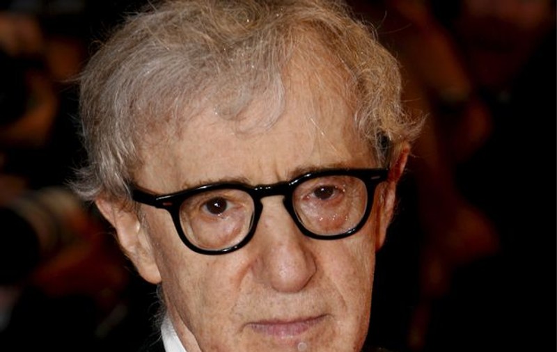 Woody Allen o vrea pe Carla Sarkozy într-un film 