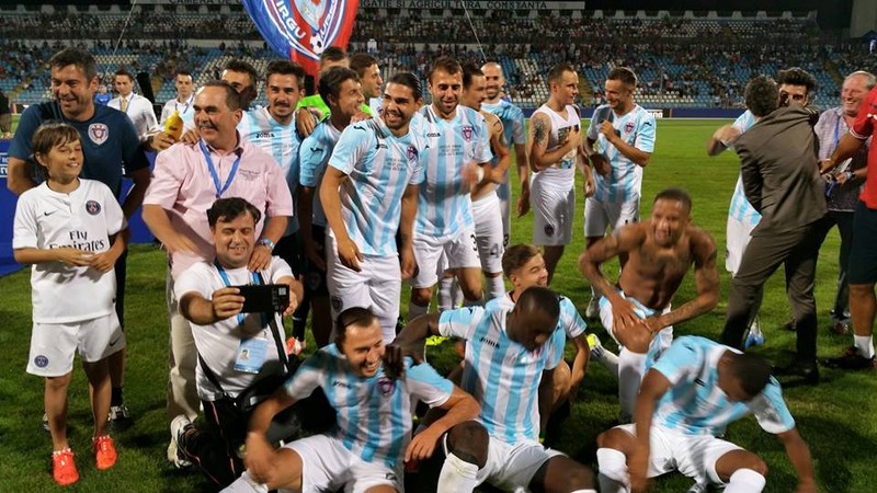 ASA, după primul trofeu al sezonului, Supercupa României FOTO: Facebook ASA