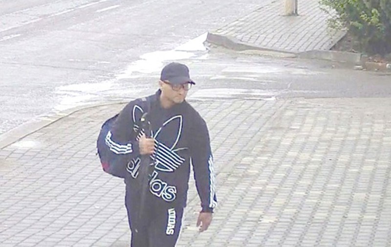 Bărbatul care a năvălit cu o sabie în locuinţa unui afacerist din Mangalia: "Dacă voi fi eliberat, voi tâlhări din nou"