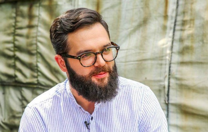 Valentin Ionașcu de la „Visuri la cheie”, detalii despre relația cu soția lui. Cum s-au cunoscut cei doi. „Cu cererea a fost o întreagă aventură”
