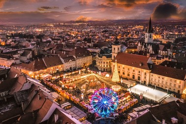 Târgul de Crăciun din Sibiu va fi deschis până pe 4 ianuarie 2026. Foto: Facebook/ Primăria Sibiu