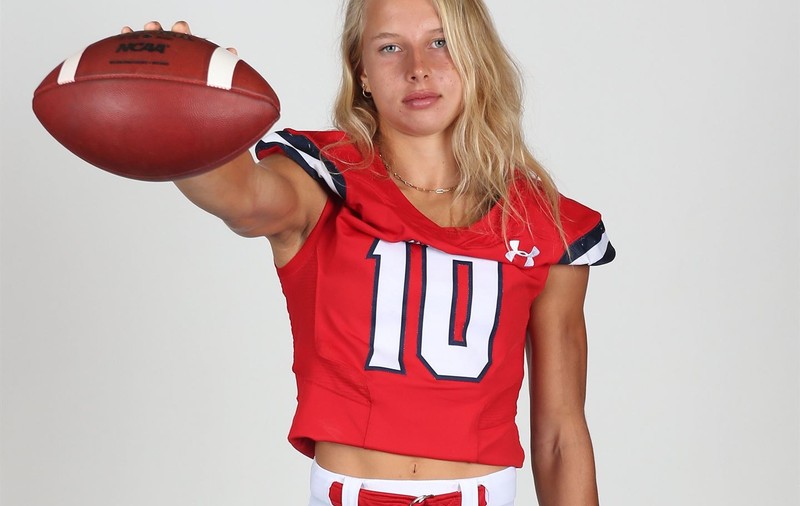 Haley van Voorhis, prima femeie care joacă în campionatul de fotbal american al colegiilor pe altă poziție decât cea de kicker: „Sunt forță!”