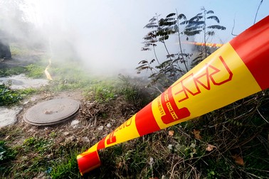 Avarie la reteaua de apa si termoficare RADET in zona stadionului Olimpia in sectorul 2 al capitalei,miercuri, 5 noiembrie 2014.