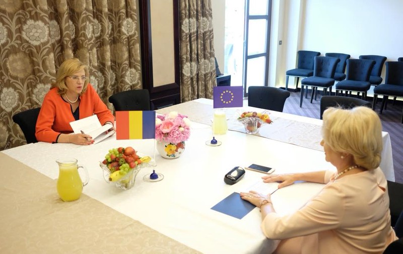 Corina Crețu, la Bacău: România nu a fost suficient pregătită să acceseze fonduri europene pentru proiecte de calitate