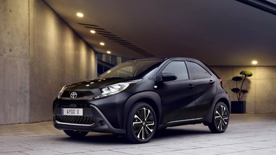 toyota-aygo-x-full-hybrid