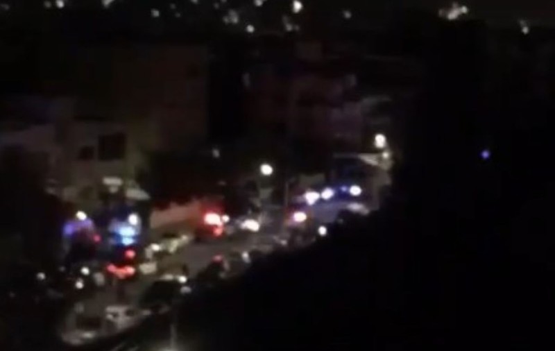 Un bărbat înarmat împușcat, trei polițiști răniți într-un atac în apropierea ambasadei Israelului din Iordania | VIDEO