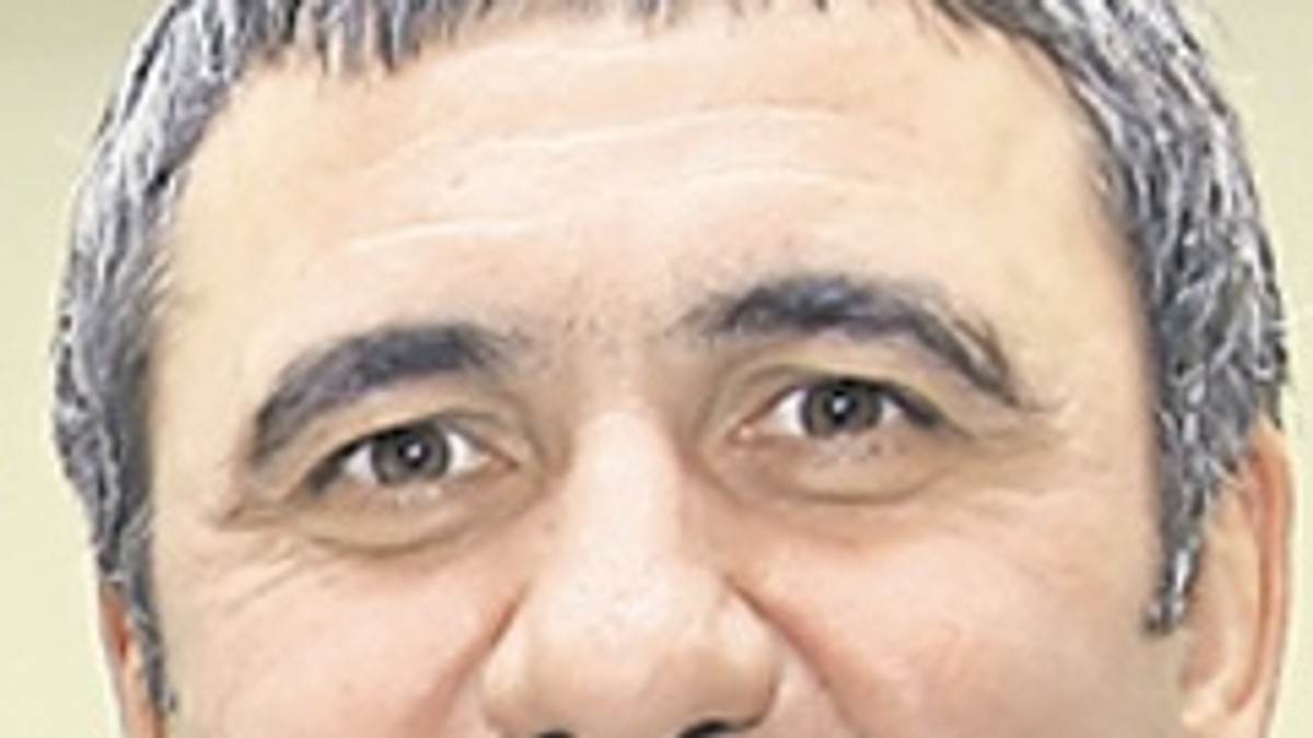 4547-295442-hagi.jpg