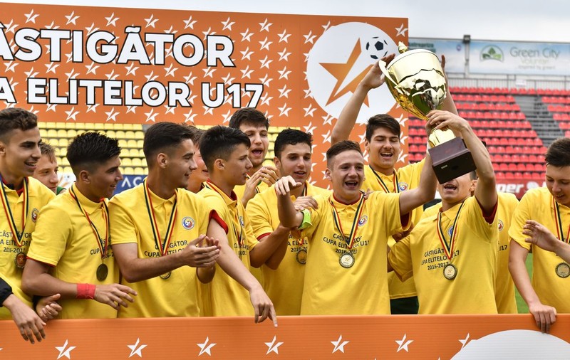 Semifinalele Cupei României Elite la fotbal, rezervată juniorilor Under 19 și Under 17