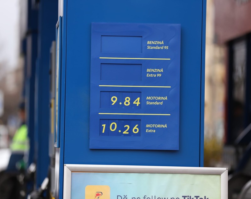 Prețul benzinei și al motorinei a crescut din nou la pompă, luni, 23 martie 2026. Cât costă un plin