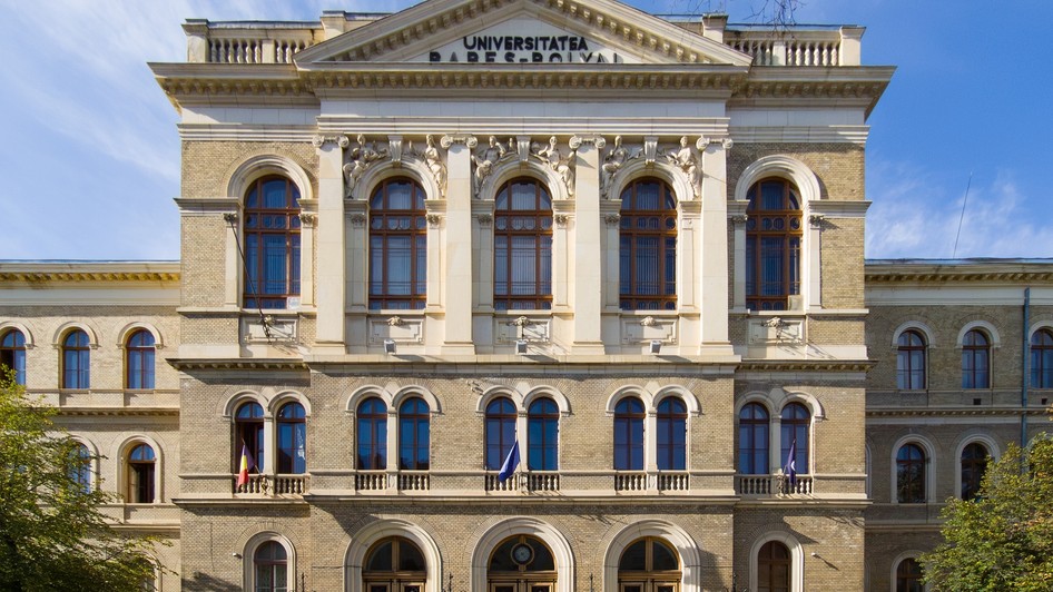 În rankingul global Shanghai după domenii de studiu 2026, cea mai bine clasată este Universitatea Babeș-Bolyai din Cluj-Napoca. Instituția se află  în intervalul 101-150 la Matematică. Foto: Shutterstock