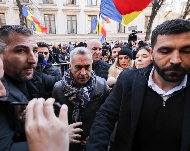 Călin Georgescu află mâine dacă scapă de controlul judiciar: „Sunt foarte încrezător”
