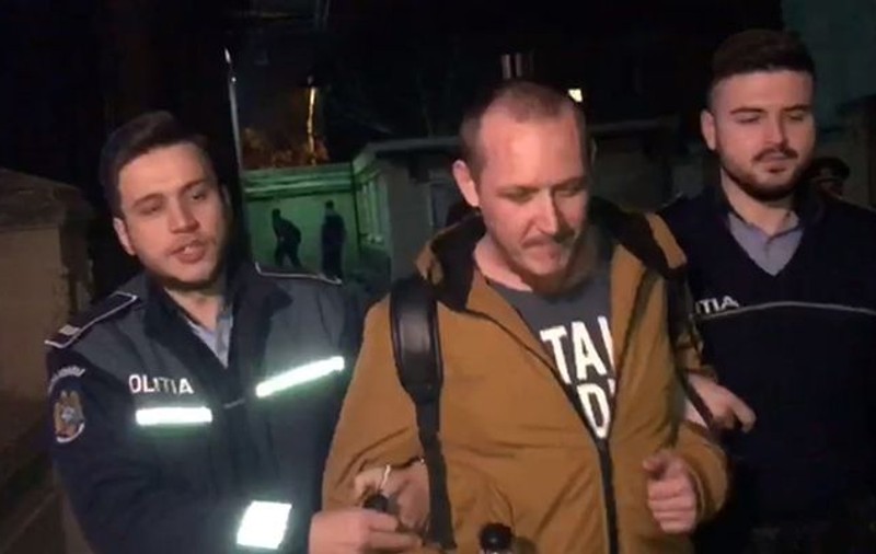 UPDATE | „What’s Up”, dosar penal pentru ultraj și control judiciar după ce a atacat trei polițiști. Iubita sa îl reclamase la 112 că a agresat-o