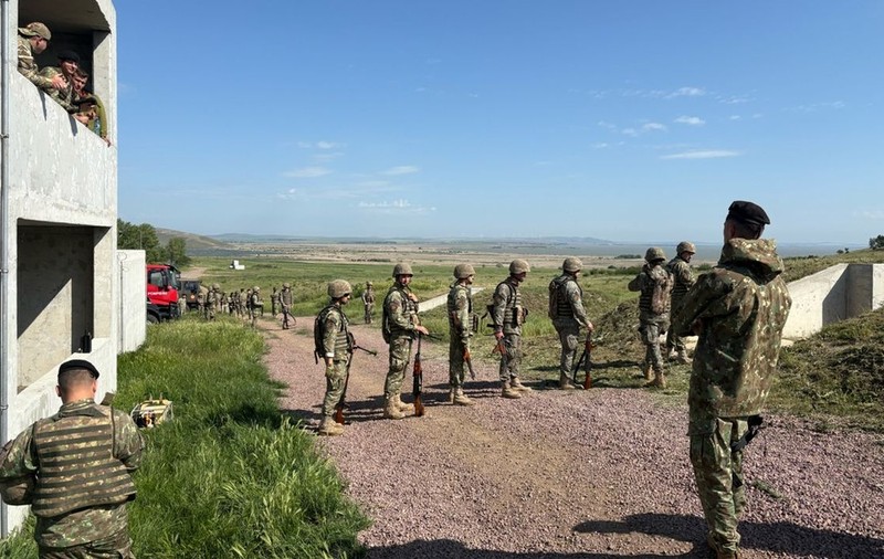 Militari americani, fotografiați în România, mesajul Ambasadei Statelor Unite la București